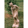 Figura kobiety pochylonej – elegancka dekoracja ogrodowa 67 cm